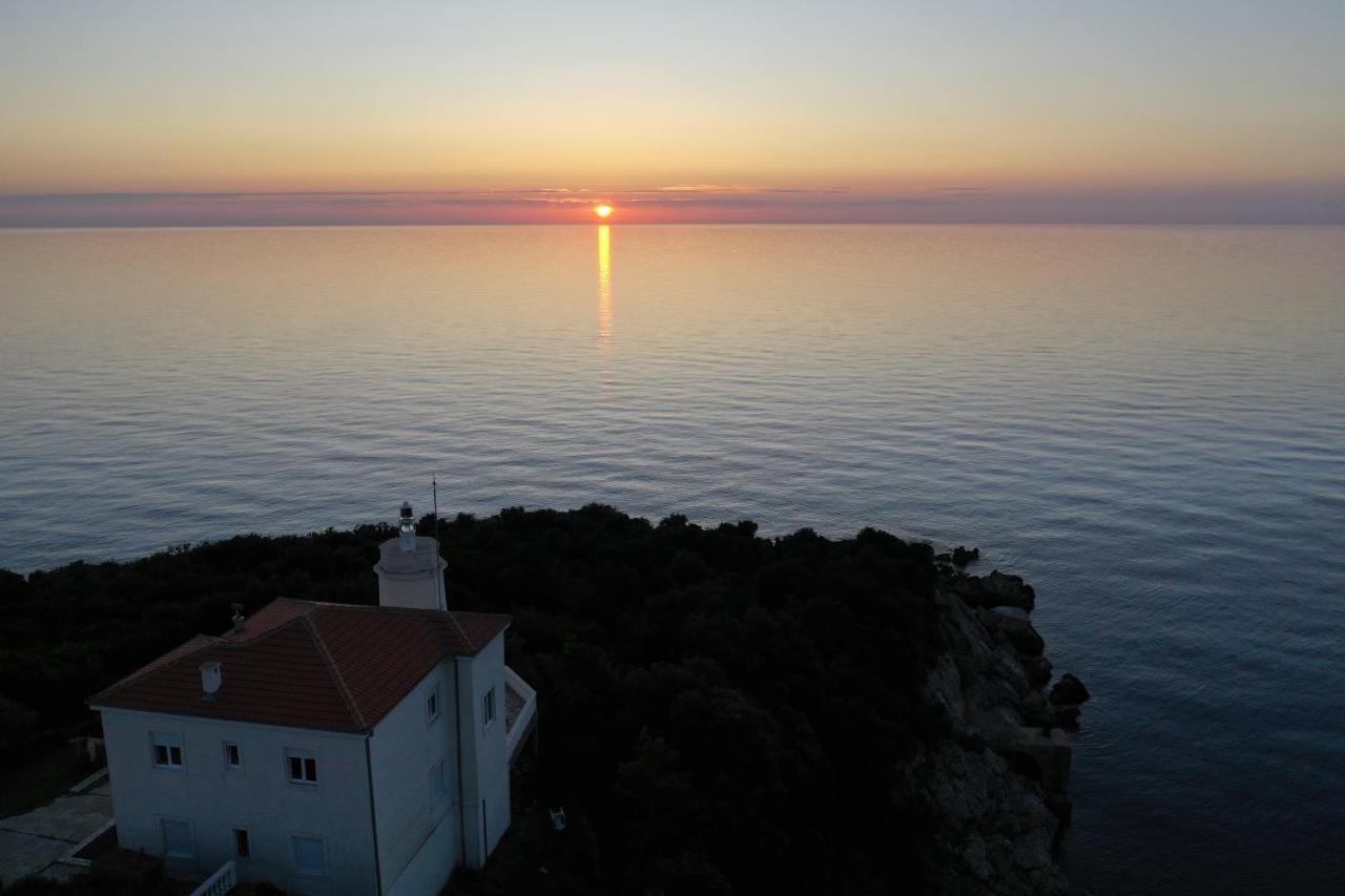 Albergue Pirate Backpackers Ulcinj Exterior foto